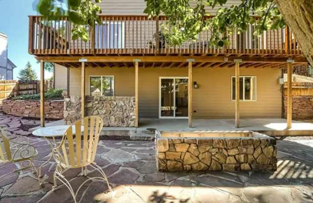 *Utilities included!* Beautifully Finished 1 Bedroom Apartment with Separate Entrance in Longmont - 807 Alpine Street, Longmont, CO 80504