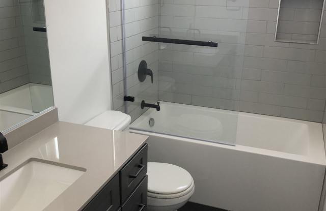 1870 Rodney Dr Apt 4 Gallery 4