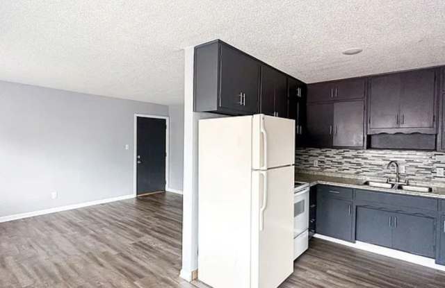 Parkside Apartments Gallery 2