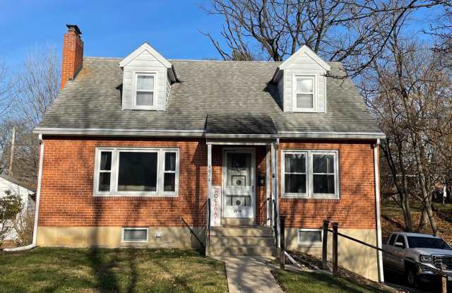 2914 HARVARD Avenue photos photos