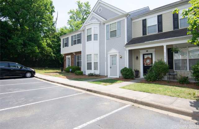 6724 Rothchild Drive Gallery 2
