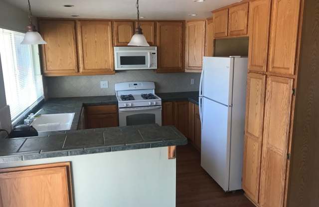 8609 Carlton Oaks Dr Gallery 2