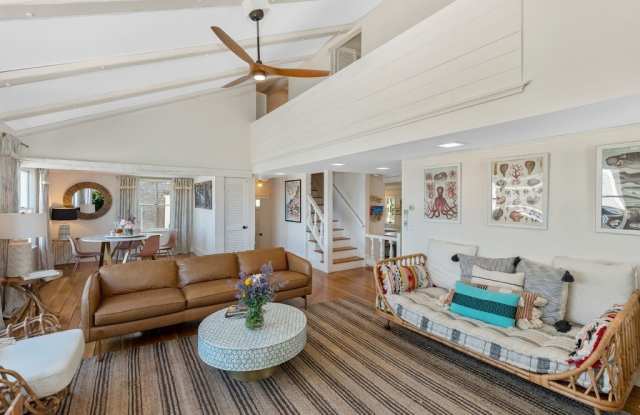 8 Beach St photos photos