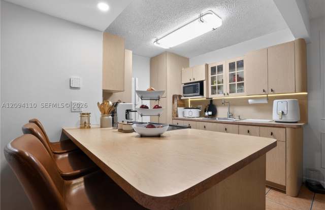 7221 Miami Lakes Dr Gallery 4