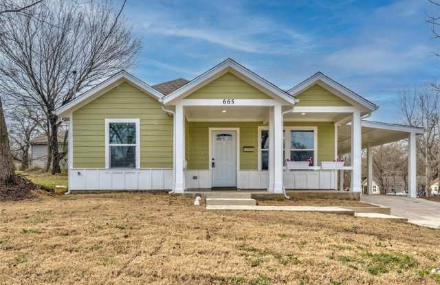 665 N Rusk Avenue photos photos