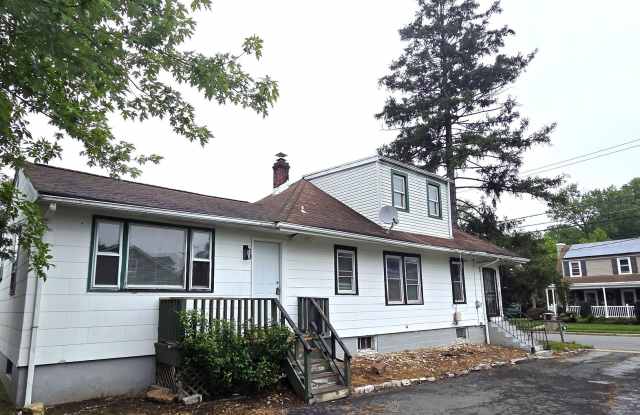 “Spacious 5BR Home Near TCNJ – Large Yard & Flexible Living!” photos photos