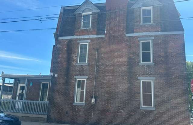 Ready to Move- Charming 4-Bedroom 2 Bath Home in Pottstown – 202 South Franklin Street Gallery 3