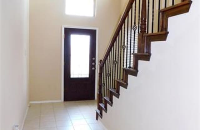 8920 Deadwood Lane Gallery 4
