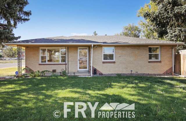 Brick Ranch Home Near Olde Town photos photos