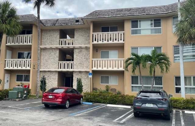 7430 Miami Lakes Dr photos photos