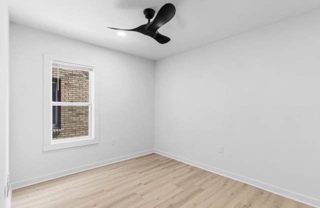 17126 Roselawn Street Gallery 4