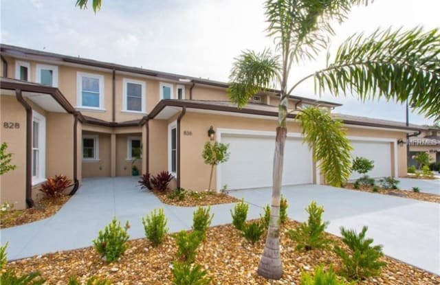 884 Date Palm Lane - 884 Date Palm Avenue South, Bear Creek, FL 33707