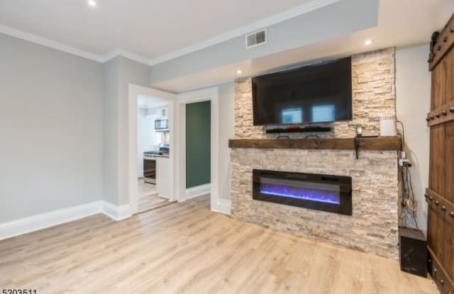 65 Poe Ave - 65 Poe Avenue, Newark, NJ 07106