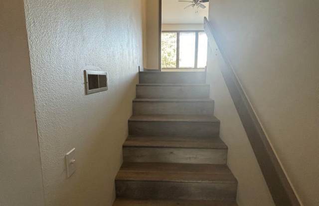Remodeled Midtown Apartment (APP#244) - 315 East Locust Avenue, Coeur d'Alene, ID 83814
