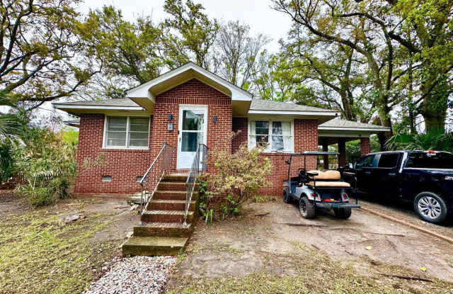 2 Bedroom | 1 Bathroom Home – Downtown Charleston - Available October 1, 2025 photos photos