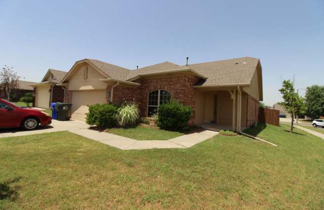 2821 Edgemere Dr. - Norman photos photos