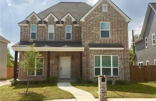 109 Ehlinger Drive photos photos