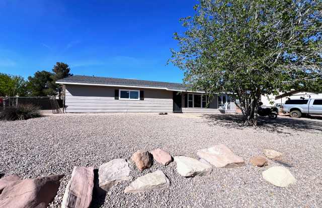 114 Wagon Wheel Dr photos photos