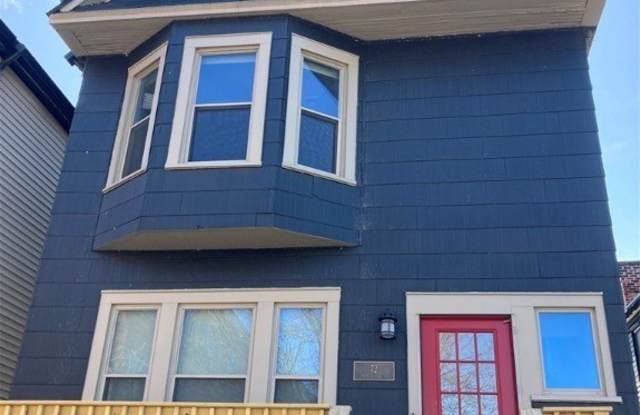 72 Tracy Street unit: 2 photos photos