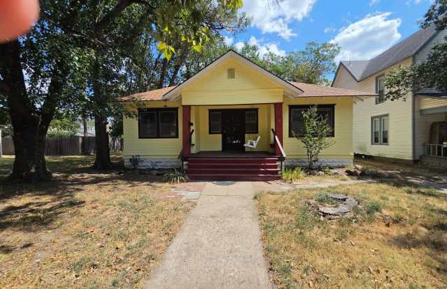 Charming Single family home very near Friends Univ. photos photos