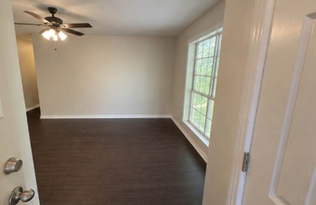 3966 McDonald Rd. Gallery 3