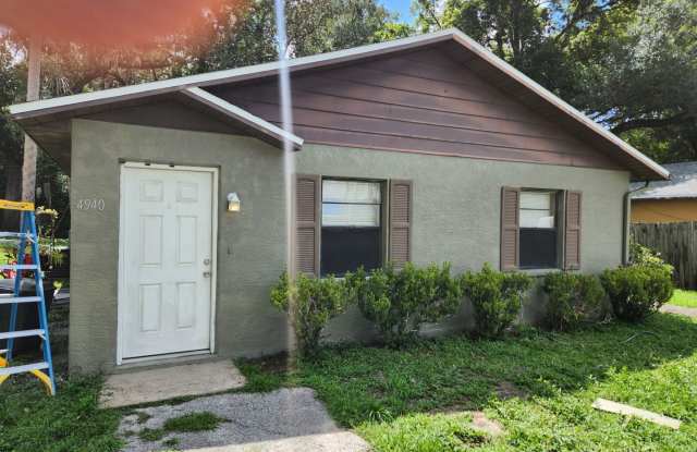 Move-In Ready 2BR/2BA Home with Modern Updates & Prime Zephyrhills Location! photos photos