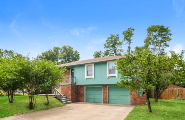 2908 Sweet Briar Drive Gallery 4