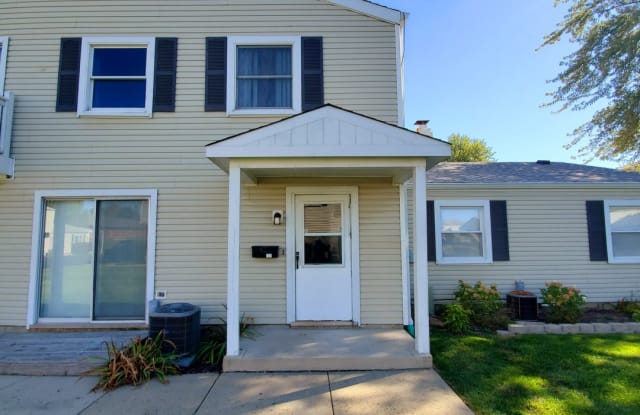 329 David Court - 329 David Court, Bartlett, IL 60103