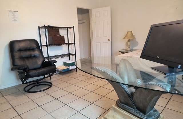 4706 GARDEN PLACE Gallery 4