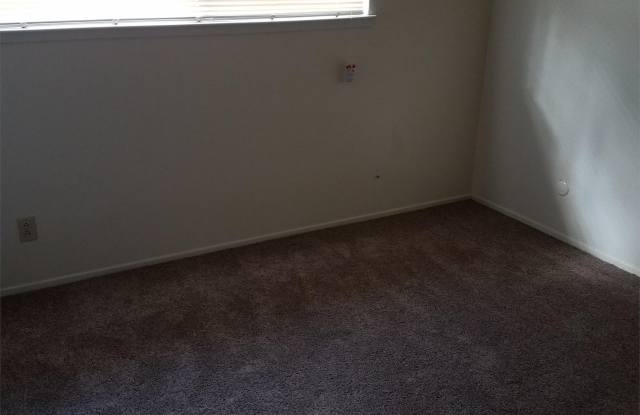 2100 Celeste Drive Gallery 3