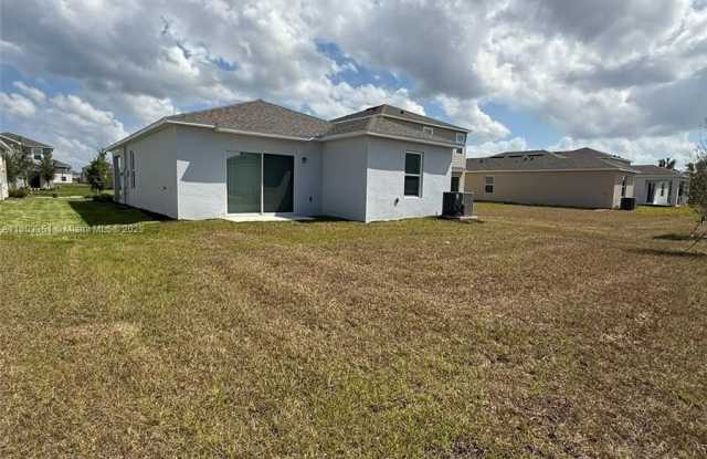 5658 nispero way - 5658 Nispero Way, Poinciana, FL 34758 5658 nispero way - 5658 Nispero Way, Poinciana, FL 34758