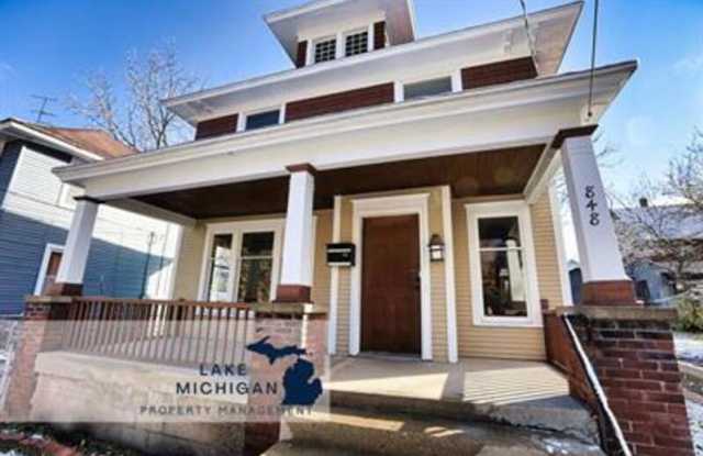 848 Kalamazoo Avenue Southeast photos photos