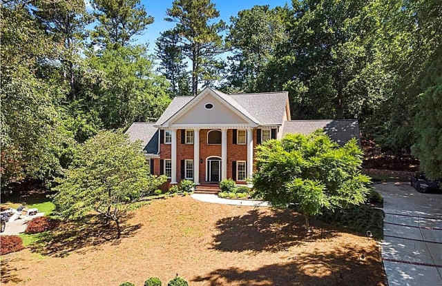2595 Winthrope Way Gallery 2