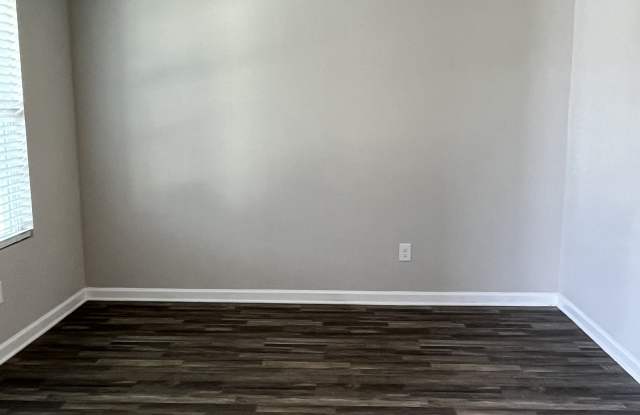 537 Canoe Dr Gallery 4