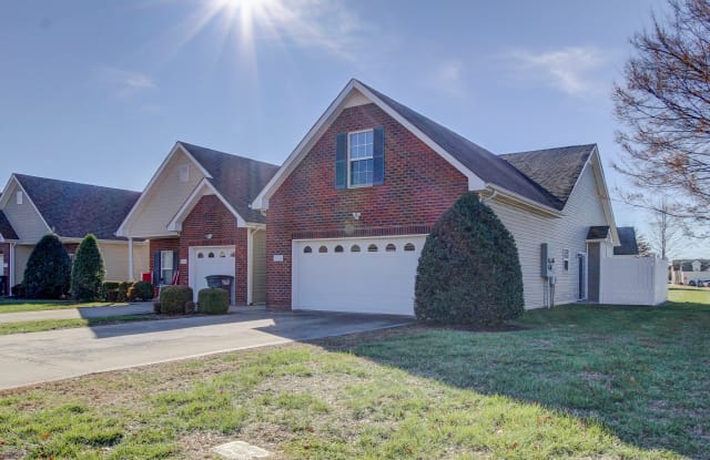 3824 Harvest Rdg - 3824 Harvest Ridge, Clarksville, TN 37040