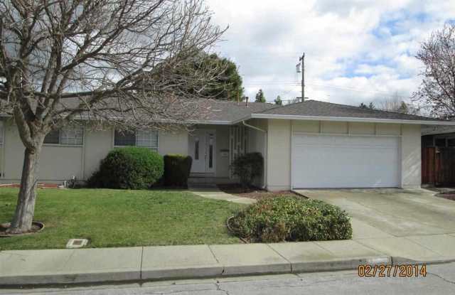 Spacious 4 bed 2 bath home in Fremont. Excellent Schools. Must see! photos photos