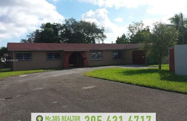 4855 SW 68th Ave - 4855 SW 68th Ave, Glenvar Heights, FL 33155