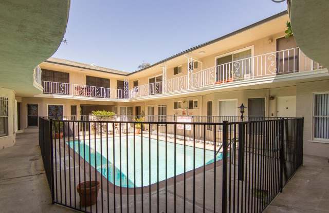 Country Club Casbah photos photos