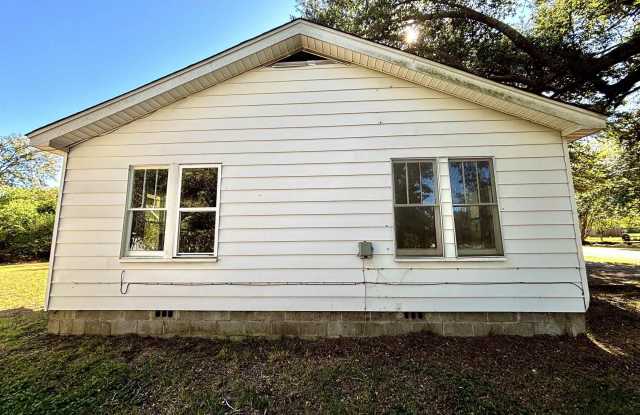 578 Jenkins Gallery 3