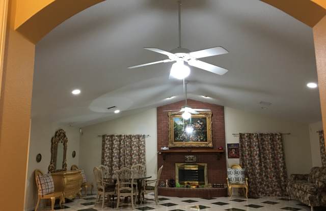 7938 Riffle Ln Gallery 3