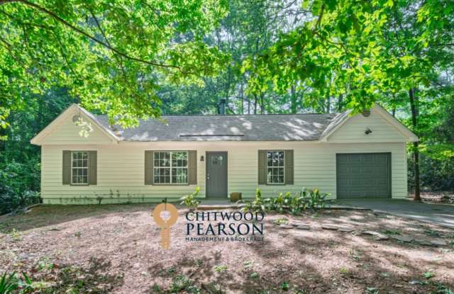 Updated Ranch on 1.6 Acres in Senoia. East Coweta Schools! photos photos