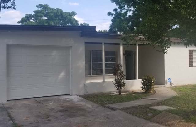 4612 Arch Ct. - 4612 Arch Court, Orlando, FL 32808
