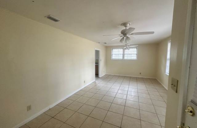 3 Bedroom Home close to VSU! Gallery 3