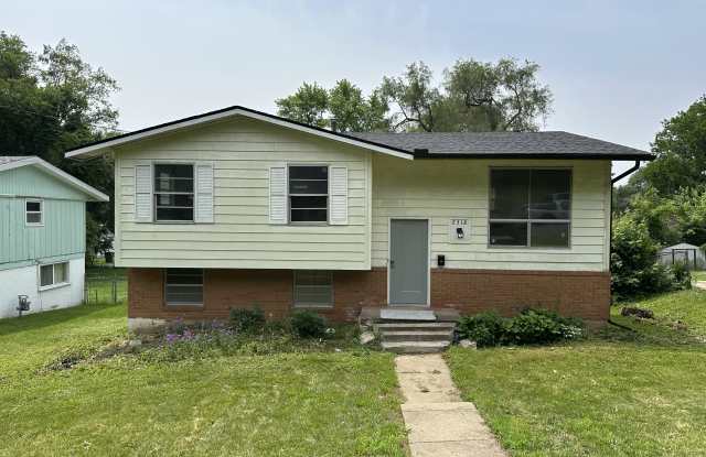 2318 West Butler Street photos photos
