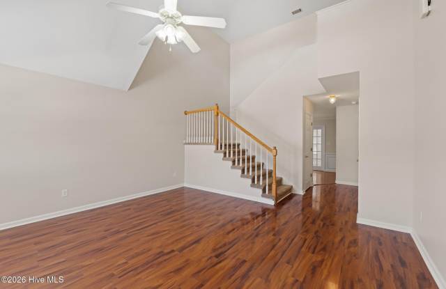 4011 Oellerich Street Gallery 4