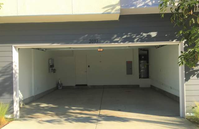 2093 West Place Drive Gallery 3