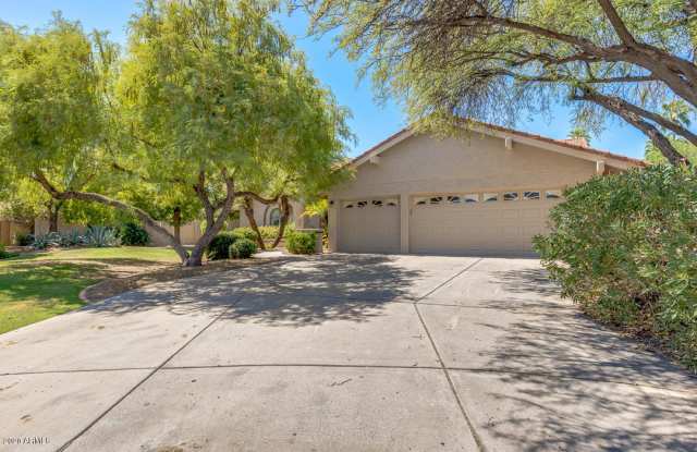 7508 E ASTER Drive Gallery 2