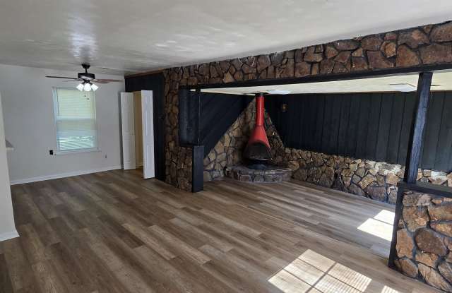 5200 BROKEN OAK Dr Gallery 2