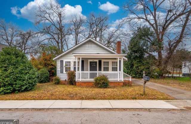 240 Boulevard photos photos