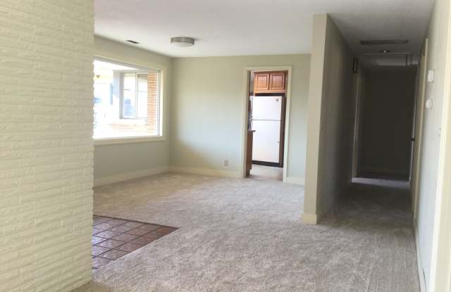9650 Vineyard Crest Gallery 4